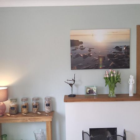 Ha'Penny Acre Bed and Breakfast Sherfield English Exteriör bild