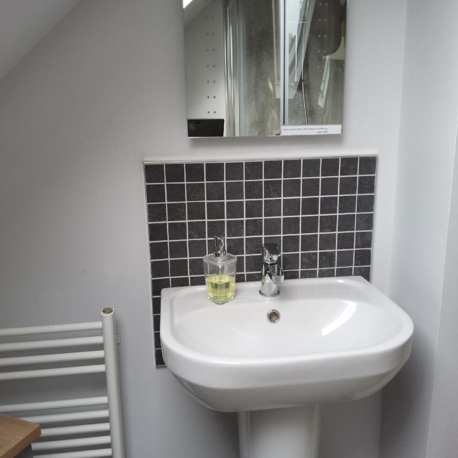 Ha'Penny Acre Bed and Breakfast Sherfield English Exteriör bild