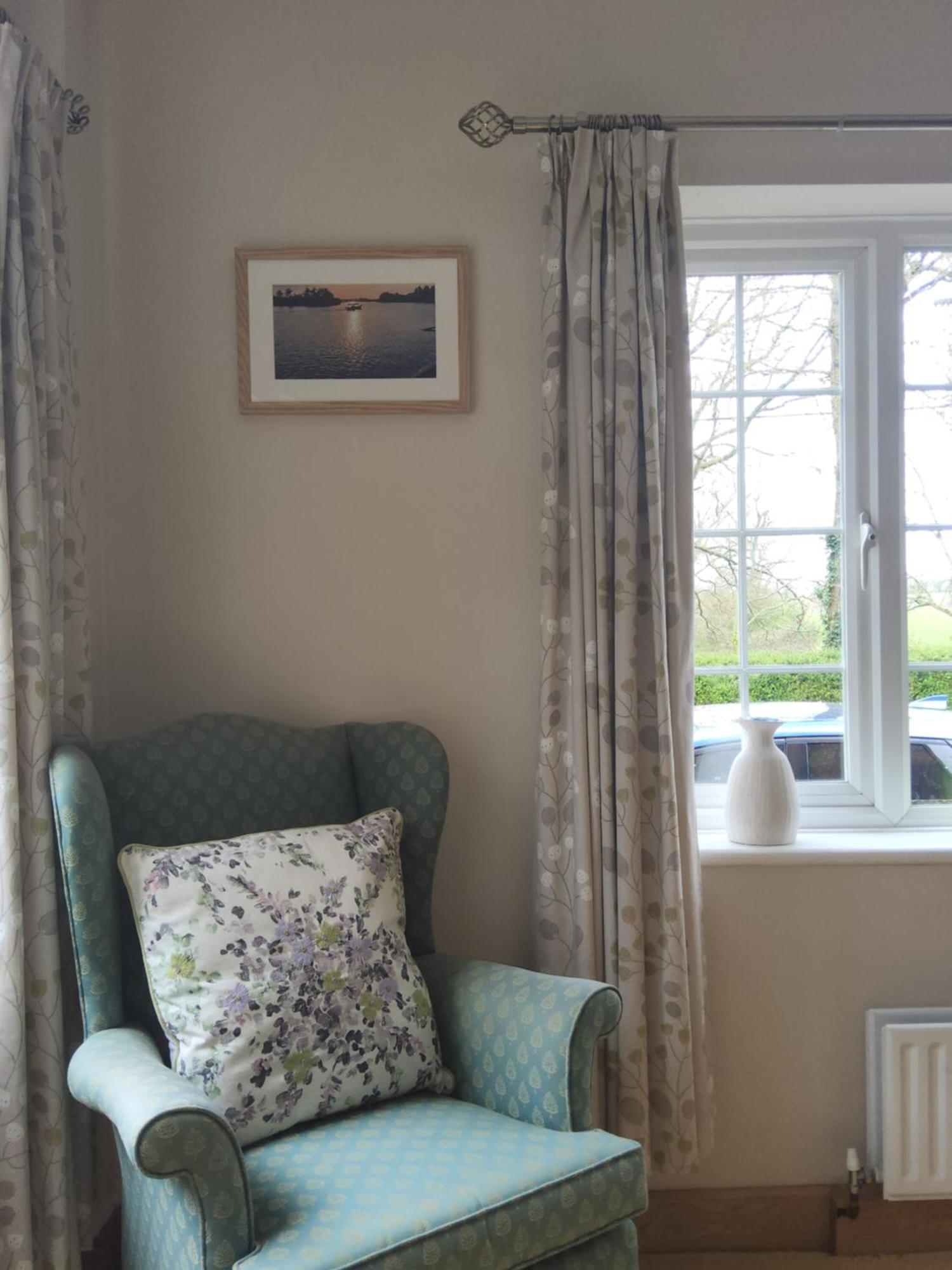 Ha'Penny Acre Bed and Breakfast Sherfield English Exteriör bild